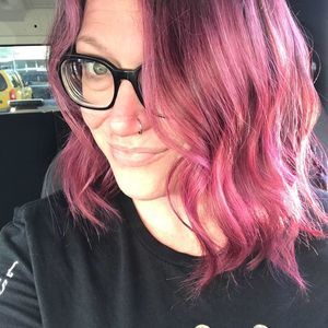 Meet your Posher, Angie